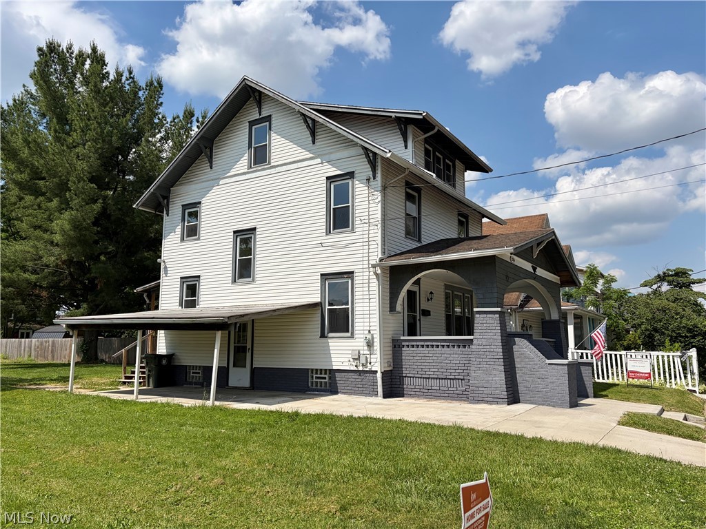 2334 15th Street Ne Property Photo 4