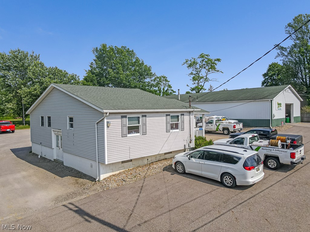13390 Ravenna Avenue Ne Property Photo 1