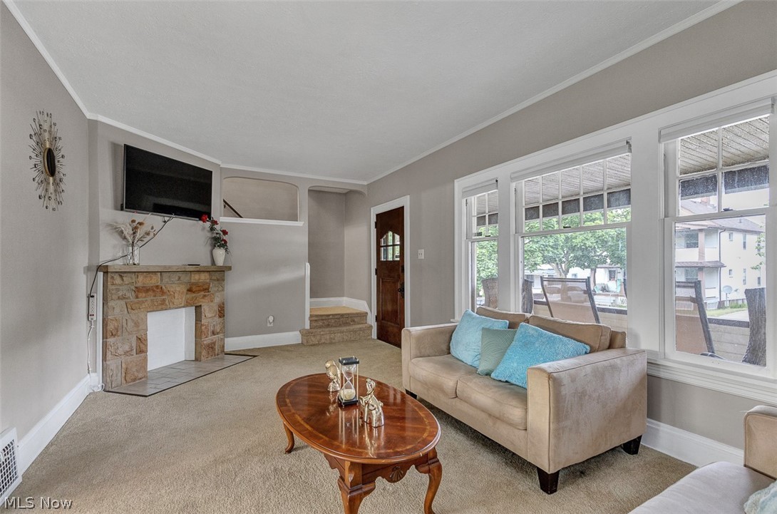 4458 W 48th Street Property Photo 5