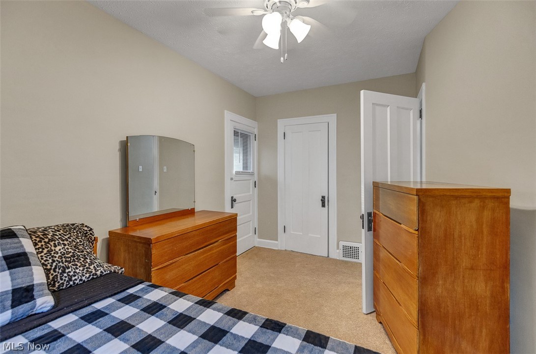4458 W 48th Street Property Photo 20