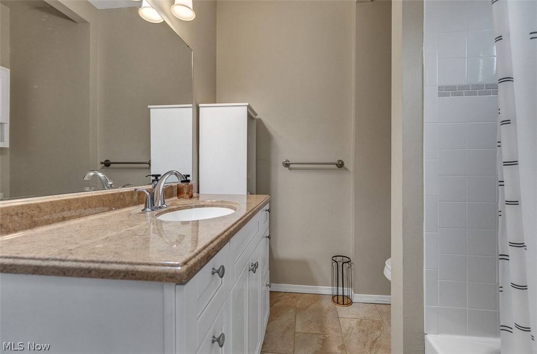 4458 W 48th Street Property Photo 21