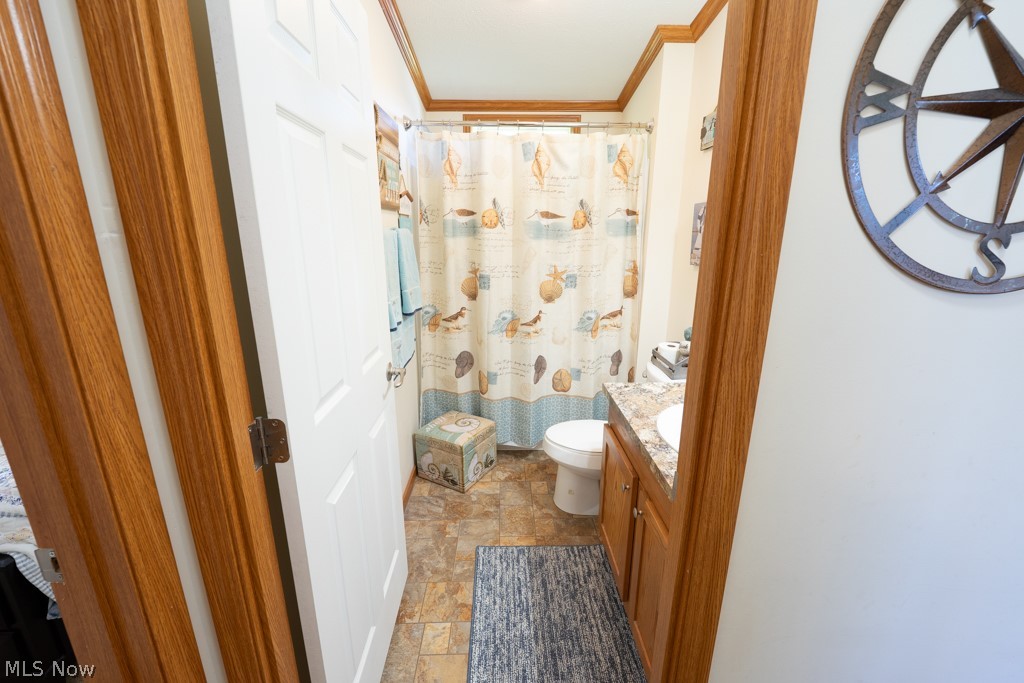 4400 Melrose 203 Property Photo 27