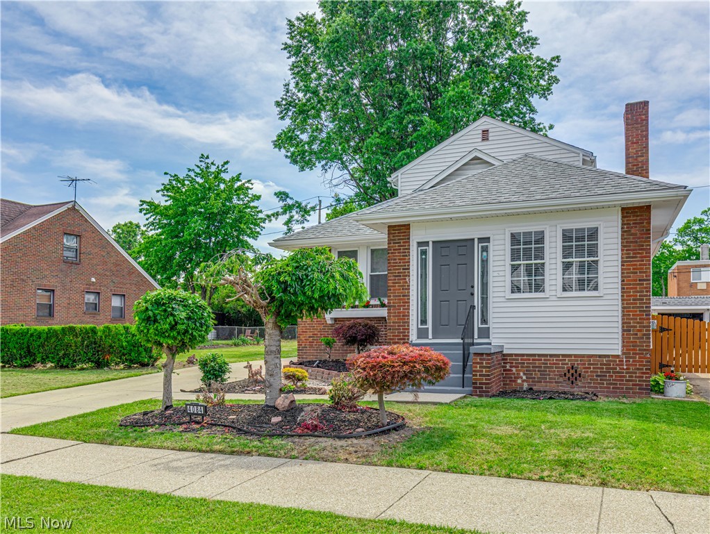 4084 W 50th Street Property Photo 2