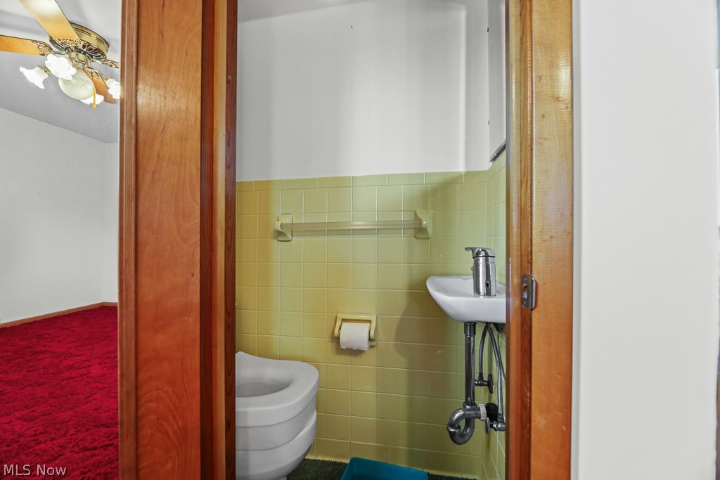 8000 Parks Avenue Ne Property Photo 13