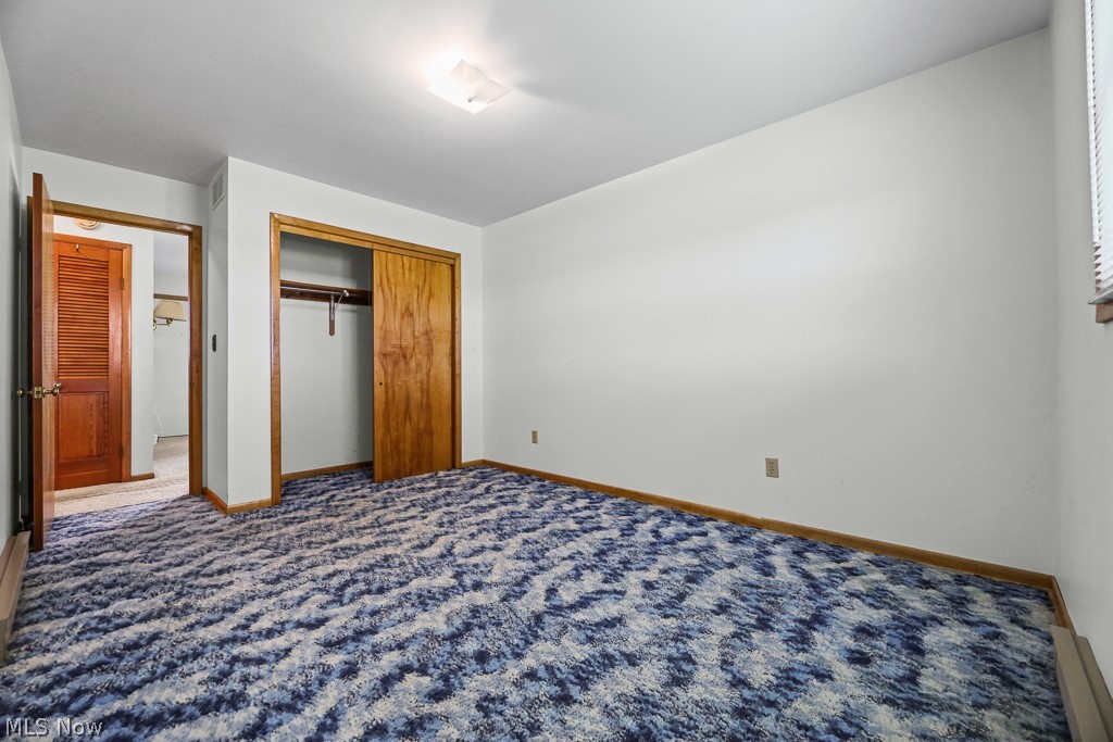 8000 Parks Avenue Ne Property Photo 15