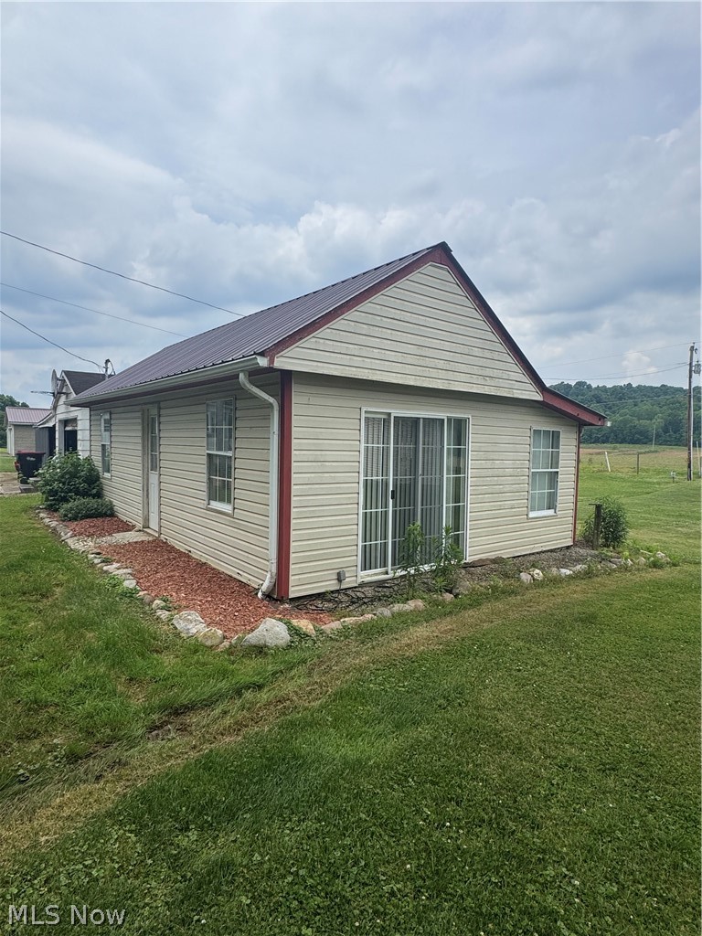 7885 Old River Property Photo 8