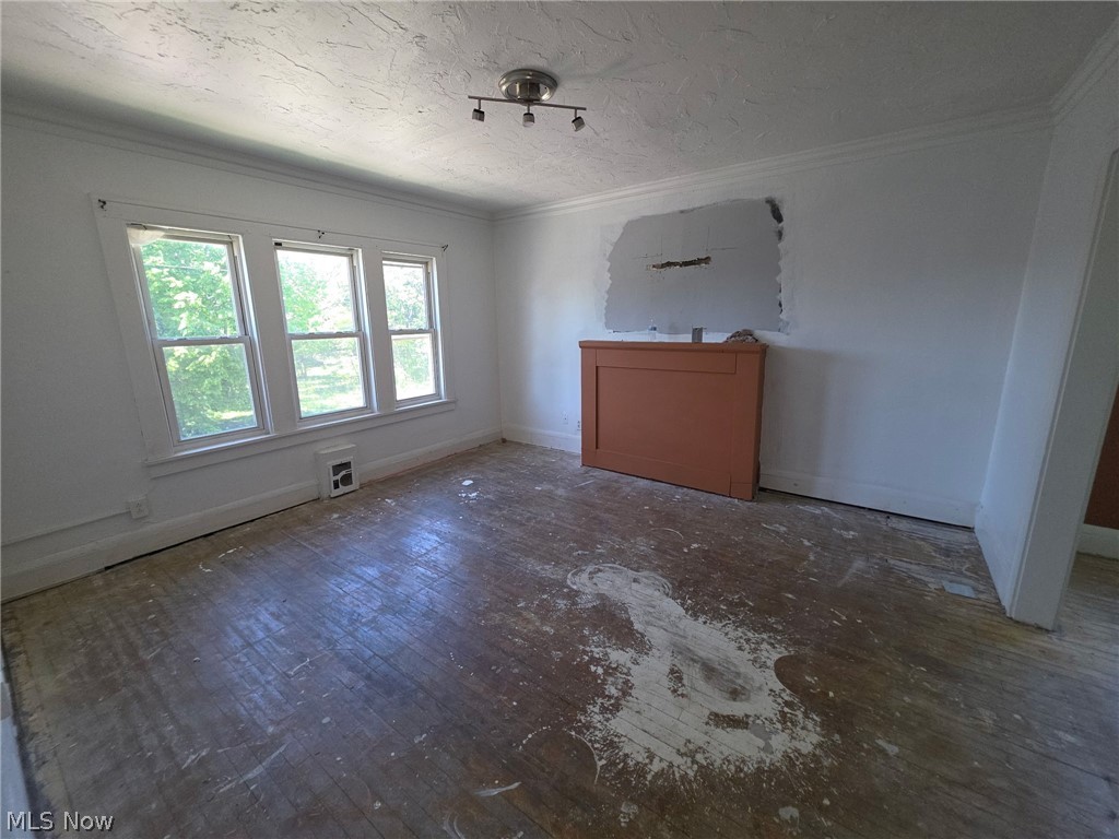 1381 E 84 Street Property Photo 21