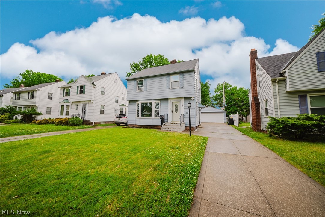 18400 Maple Heights Boulevard Property Photo 2
