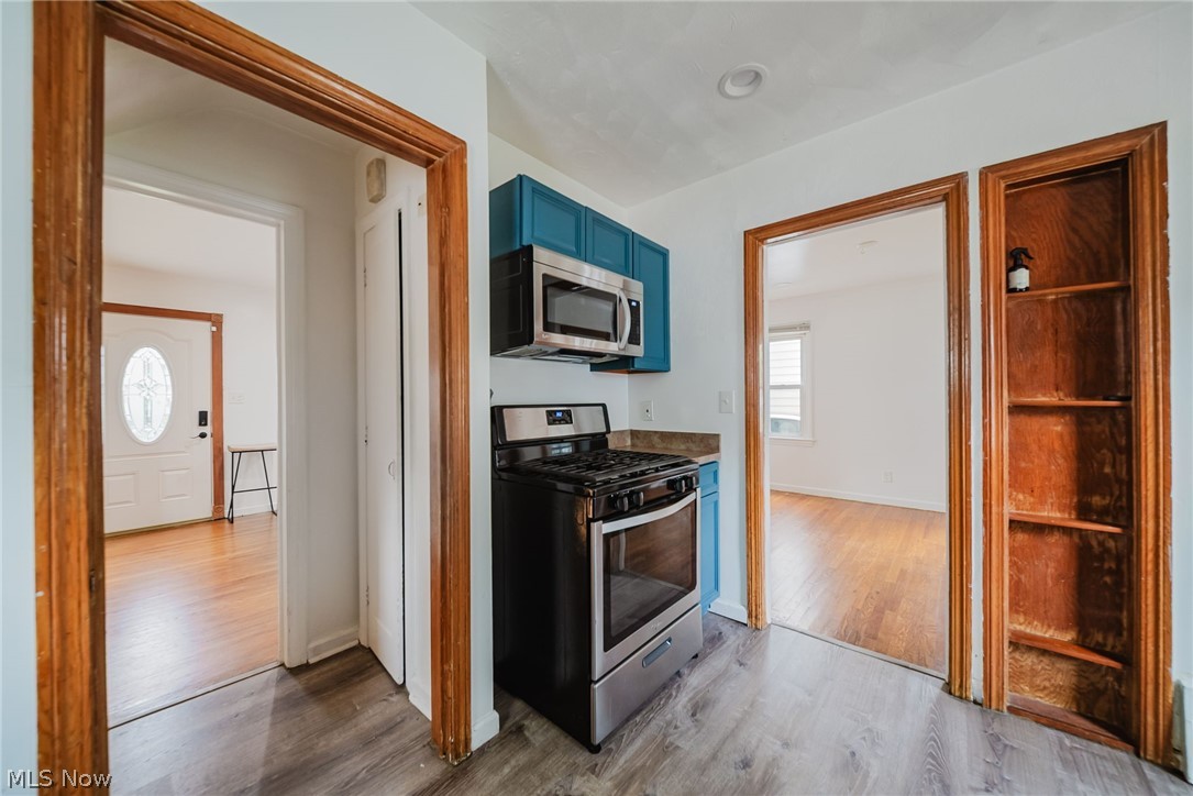 18400 Maple Heights Boulevard Property Photo 15
