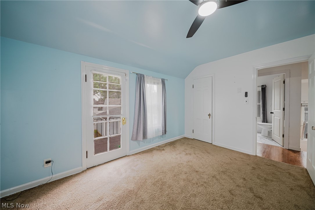 18400 Maple Heights Boulevard Property Photo 17