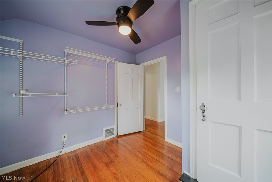 18400 Maple Heights Boulevard Property Photo 22