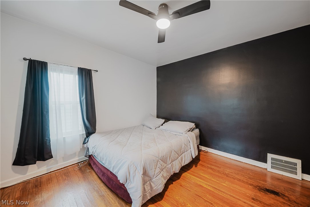 18400 Maple Heights Boulevard Property Photo 24