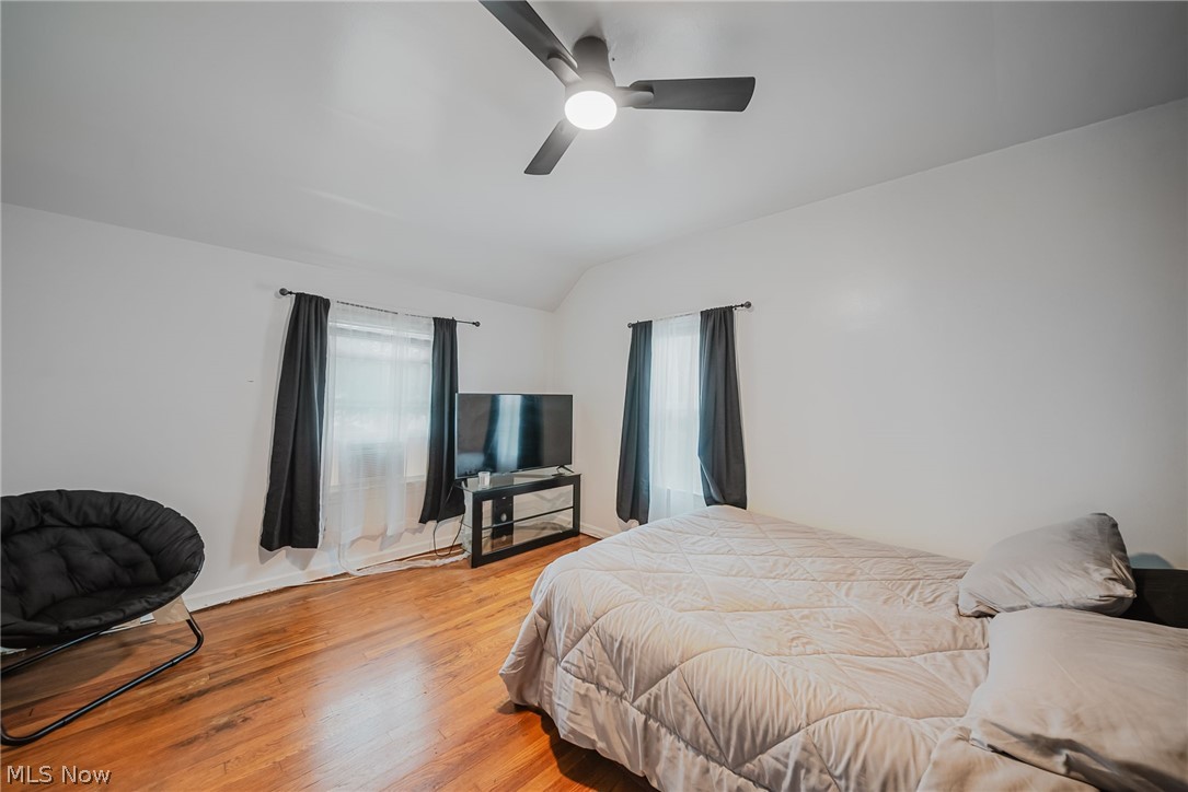 18400 Maple Heights Boulevard Property Photo 25