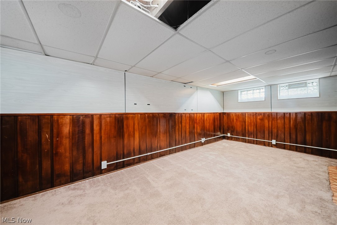 18400 Maple Heights Boulevard Property Photo 28