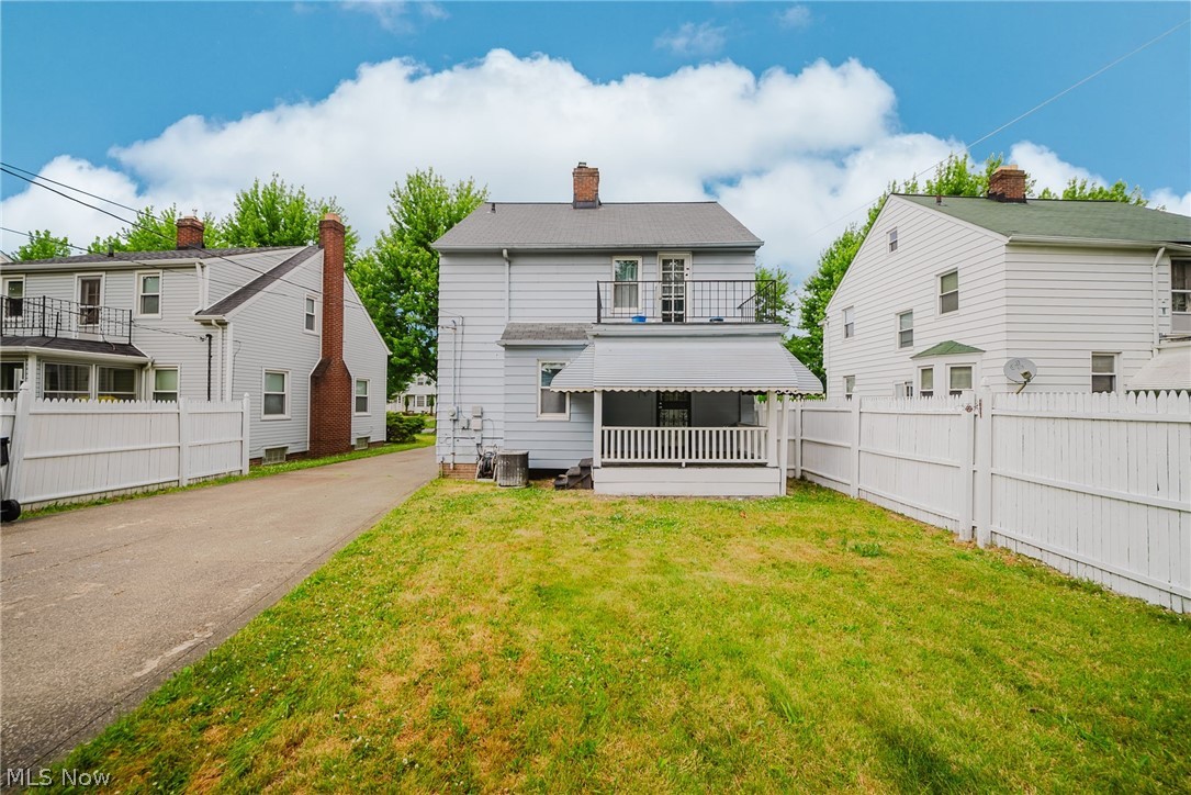 18400 Maple Heights Boulevard Property Photo 34