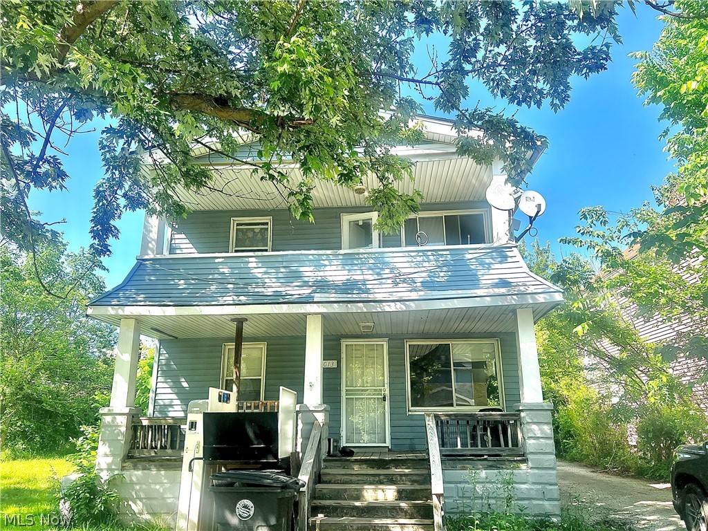 11013 Notre Dame Avenue Property Photo 1