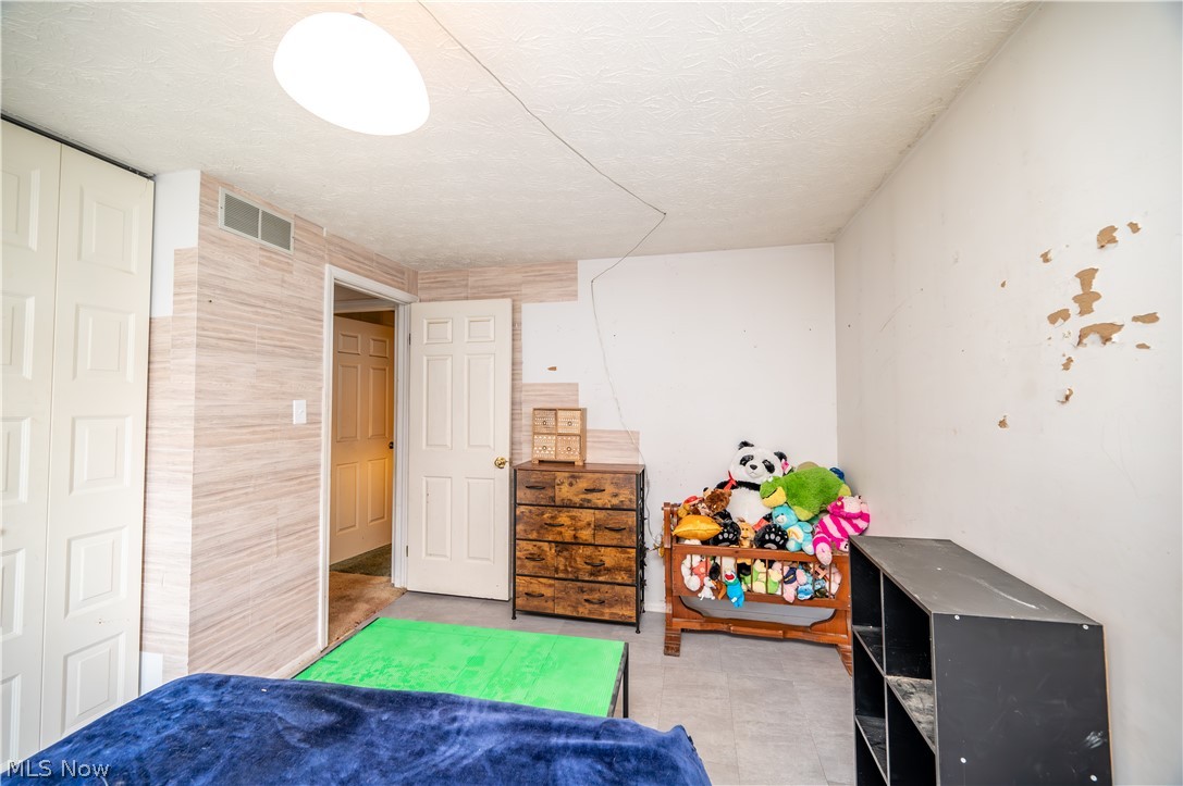 7764 Micawber Road Ne Property Photo 4