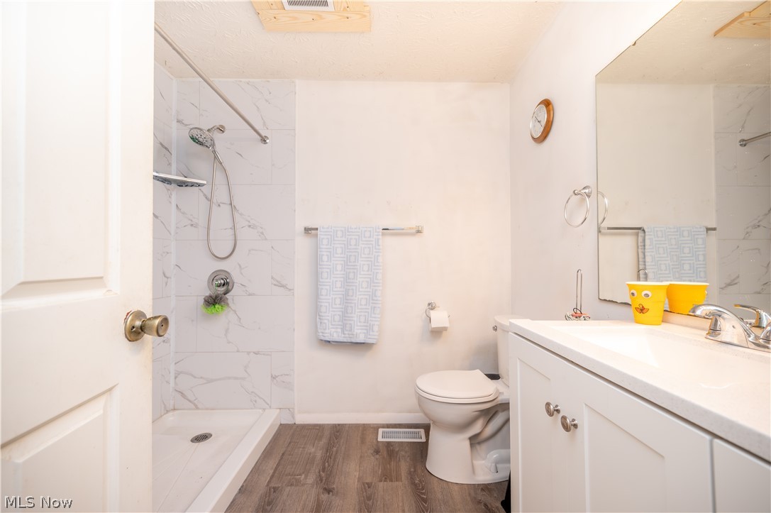 7764 Micawber Road Ne Property Photo 27