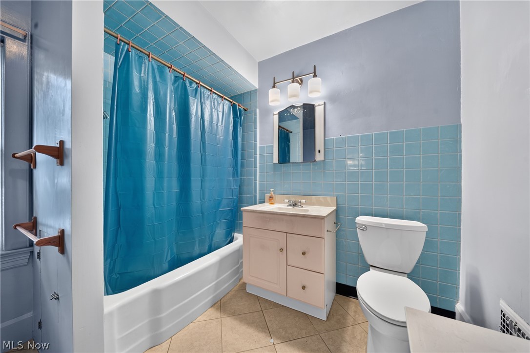 1936 E 45th Street Property Photo 28