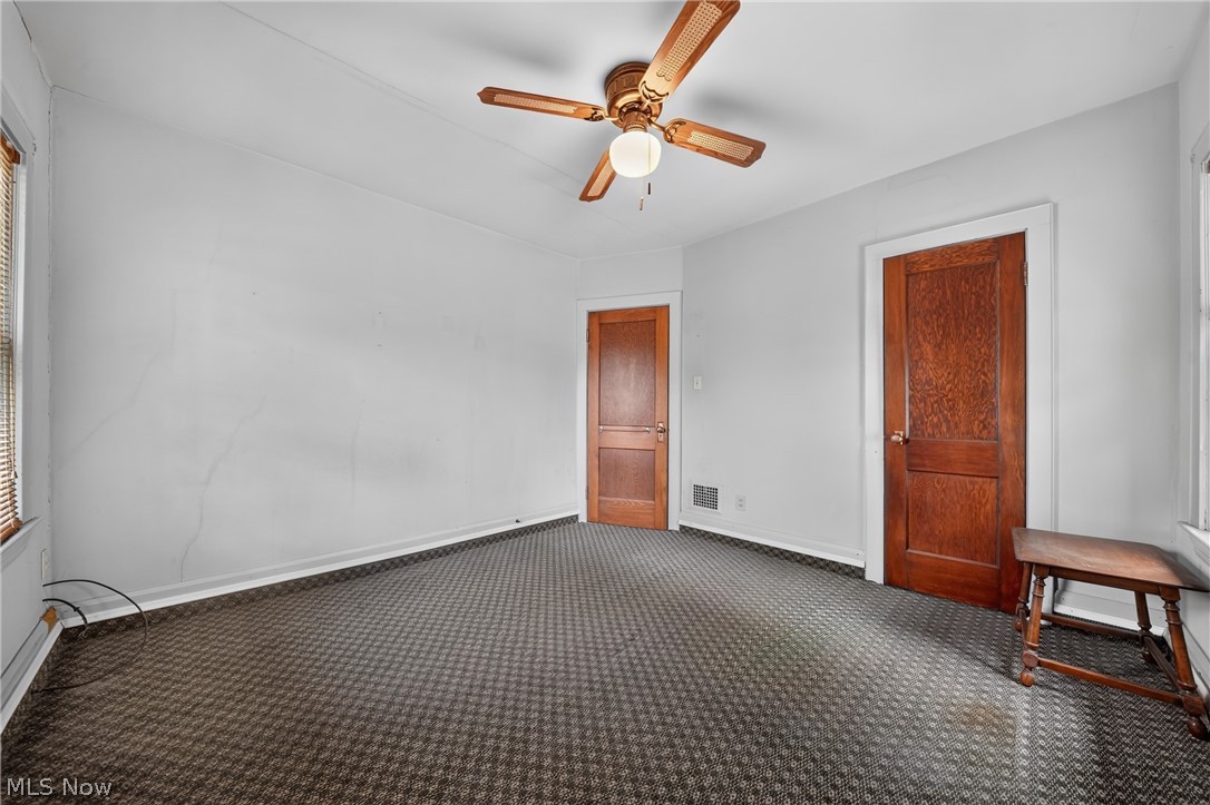 1936 E 45th Street Property Photo 30