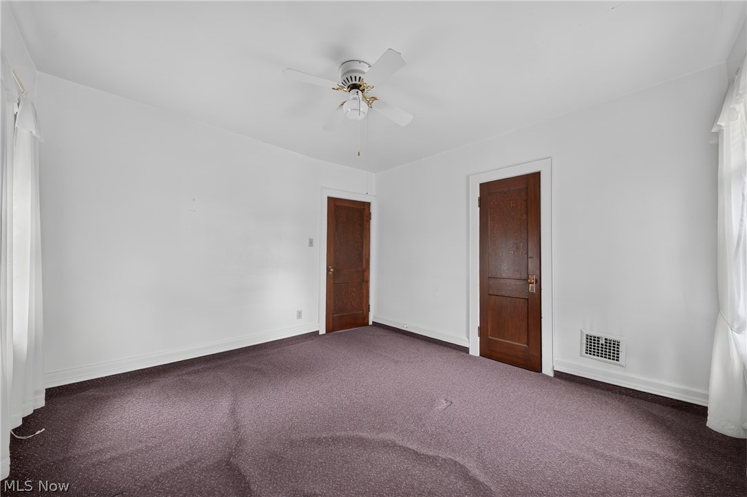 1936 E 45th Street Property Photo 32