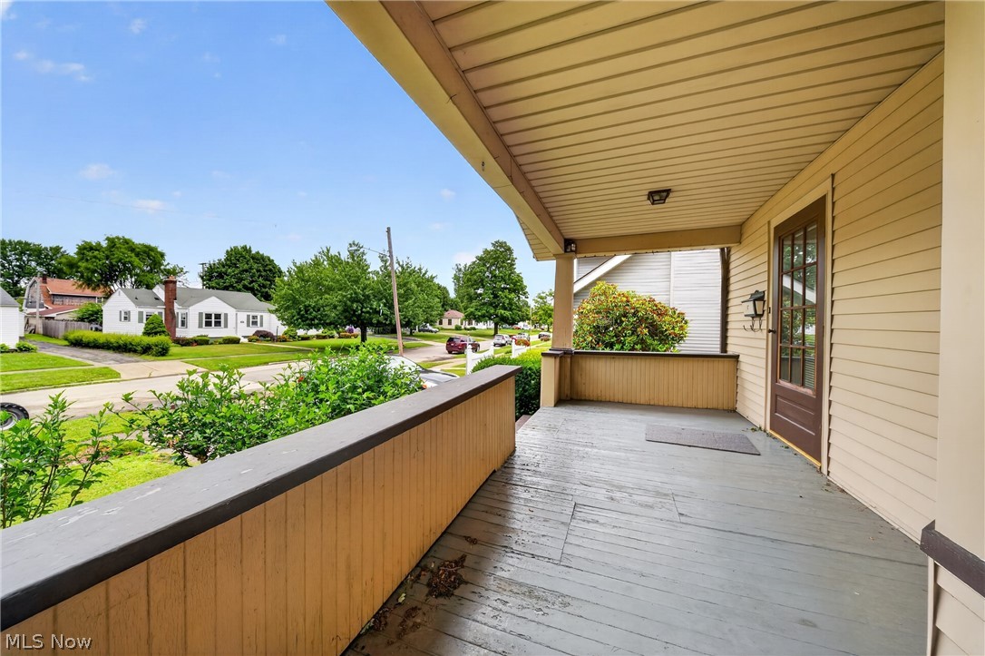 1936 E 45th Street Property Photo 39