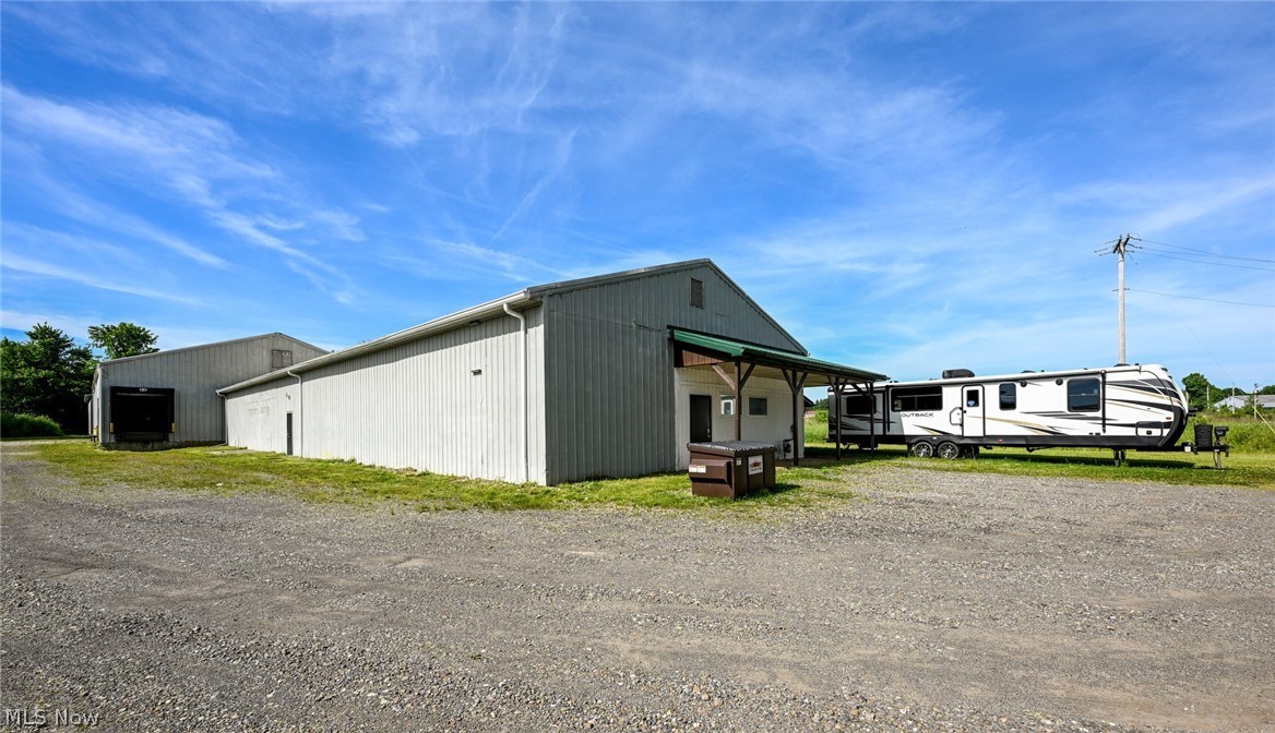 420 Merrill Street Property Photo 13