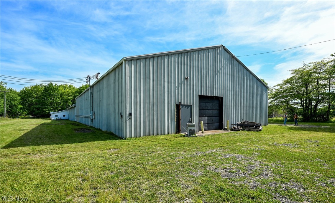 420 Merrill Street Property Photo 14