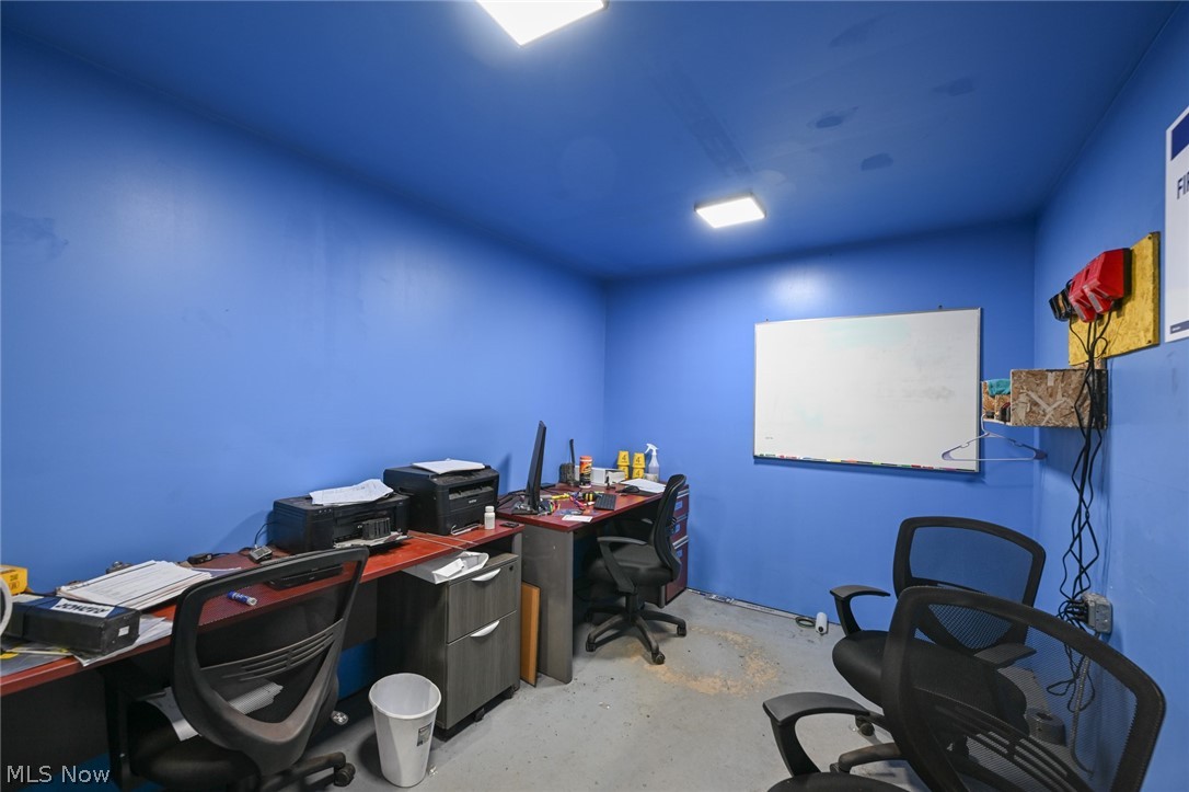 420 Merrill Street Property Photo 27