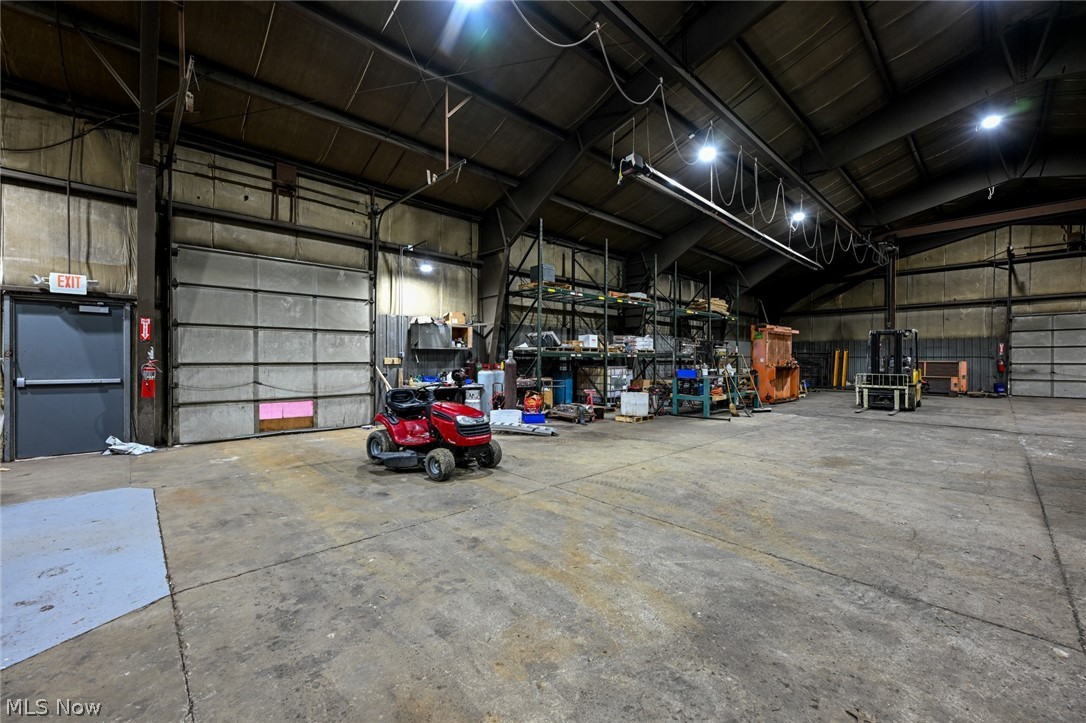420 Merrill Street Property Photo 37