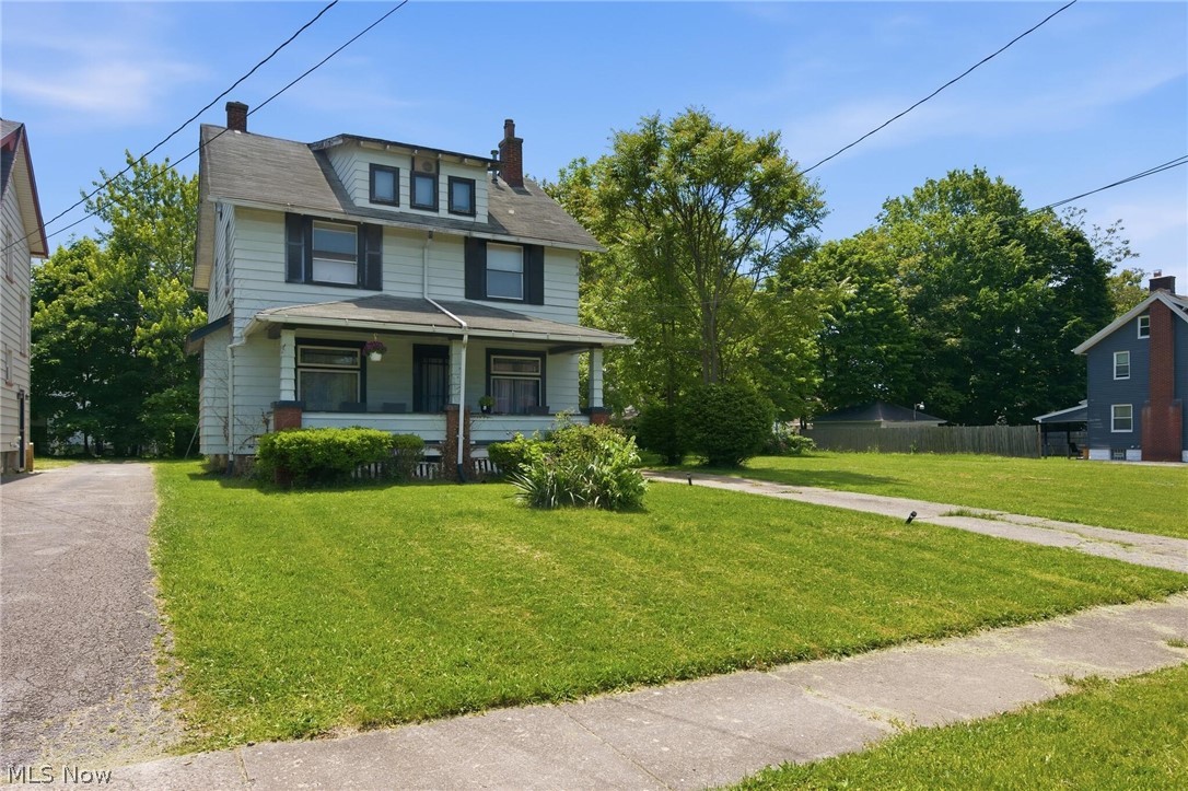 347 E Judson Avenue Property Photo 2