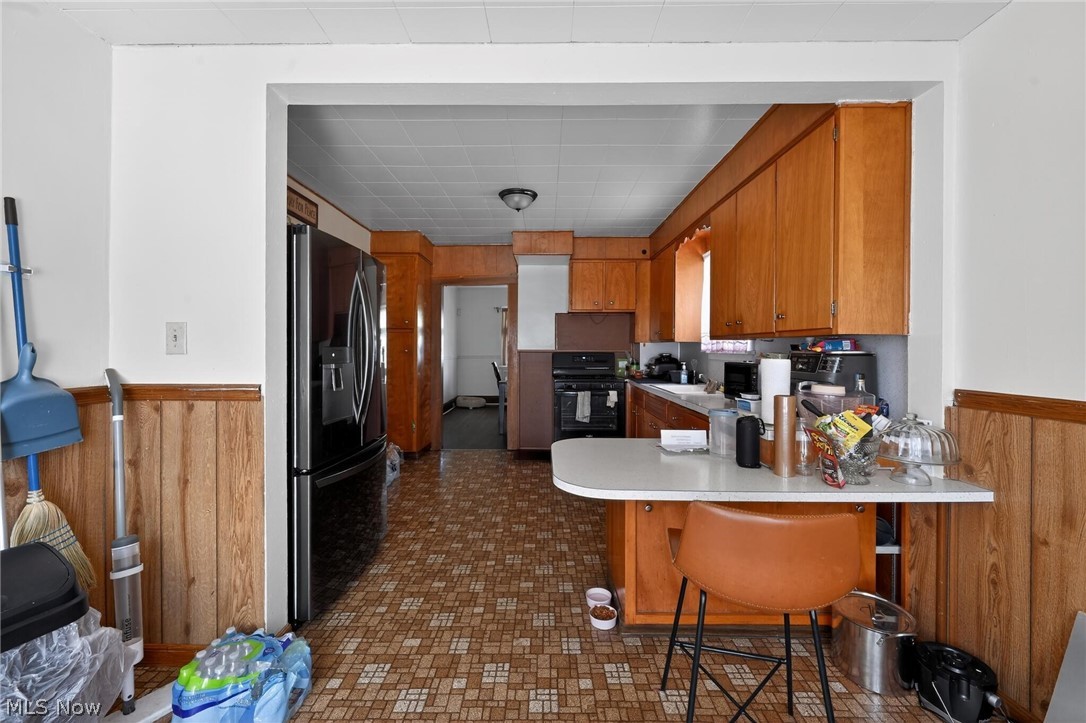 347 E Judson Avenue Property Photo 7