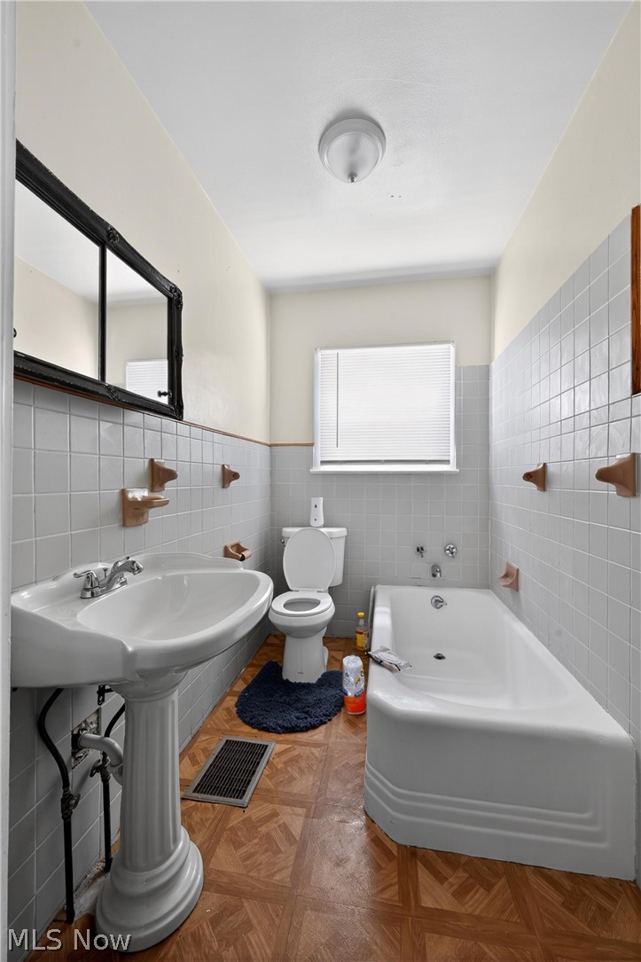 347 E Judson Avenue Property Photo 16