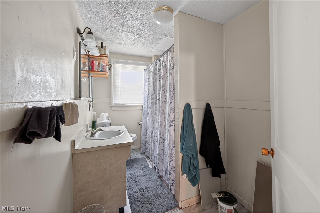 347 E Judson Avenue Property Photo 18