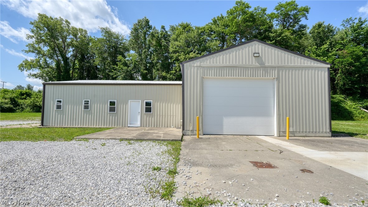 11126 E Pike Road Property Photo 1
