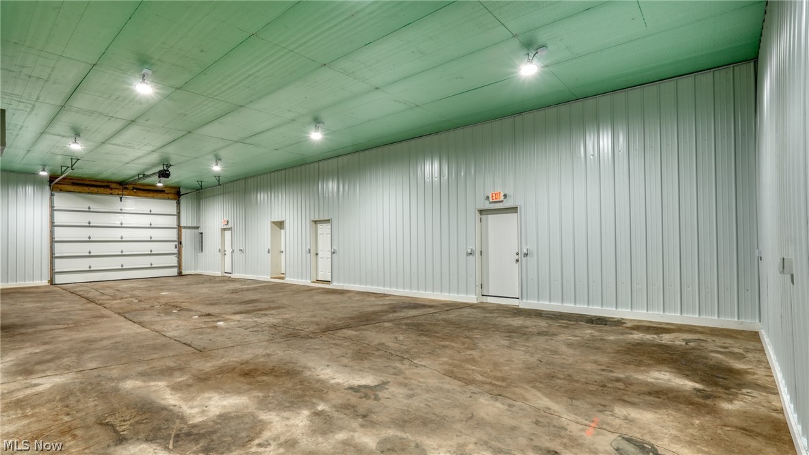 11126 E Pike Road Property Photo 9