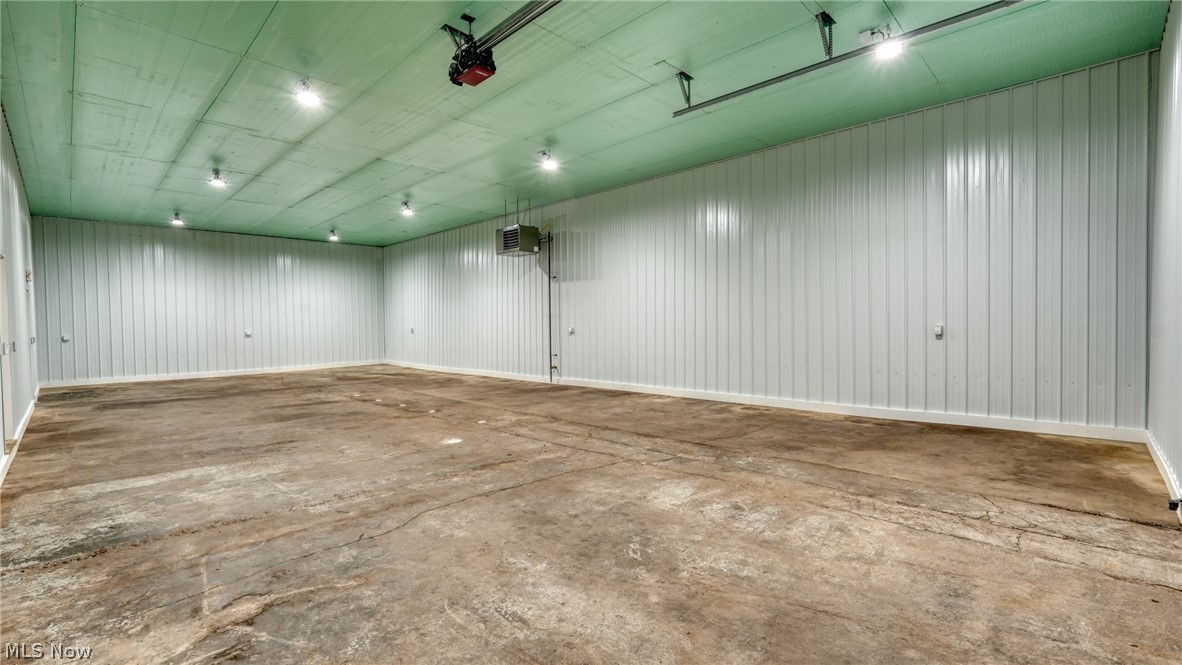 11126 E Pike Road Property Photo 10