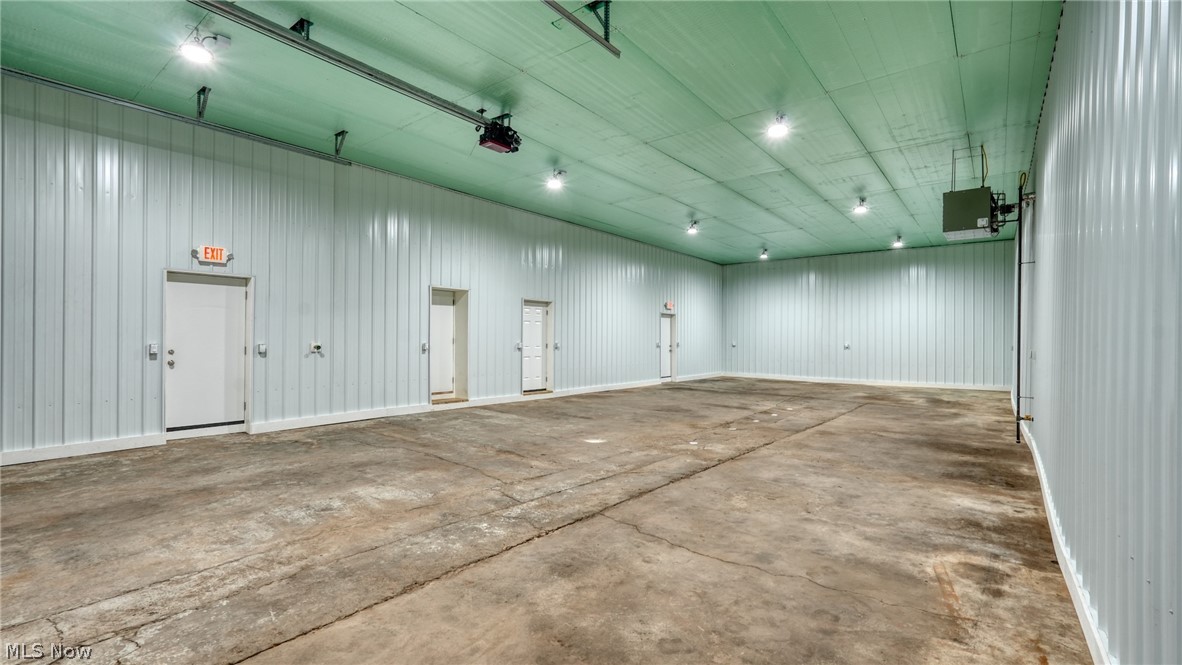 11126 E Pike Road Property Photo 11
