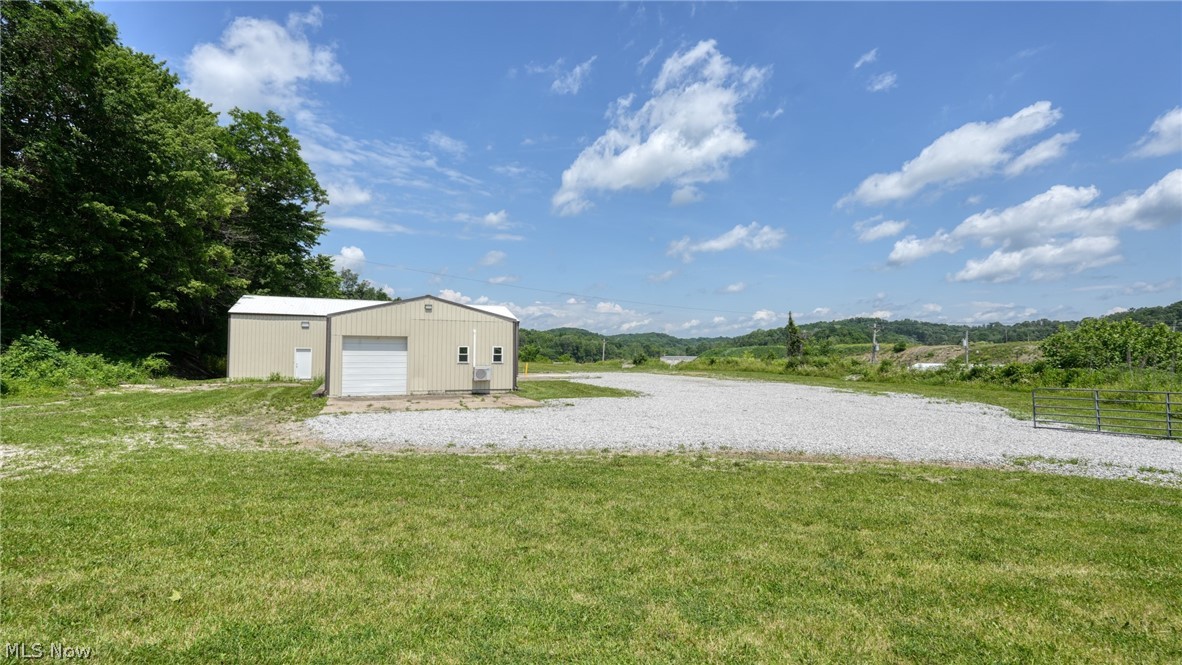 11126 E Pike Road Property Photo 17