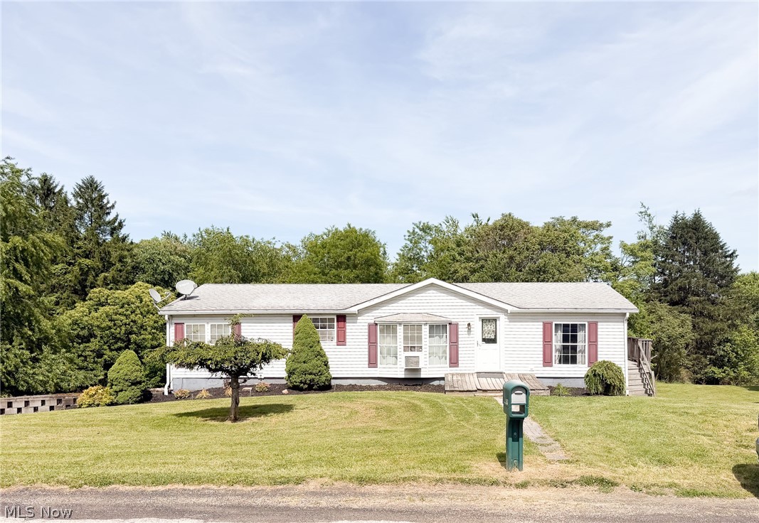 1387 Tope Road Property Photo 2