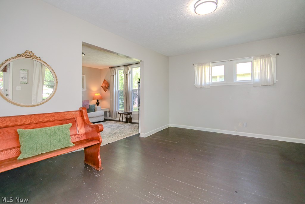 1033 N State Street Property Photo 4