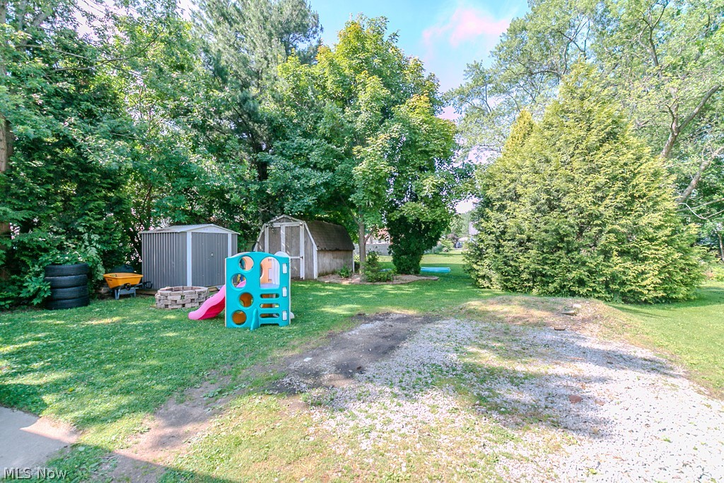 1033 N State Street Property Photo 23