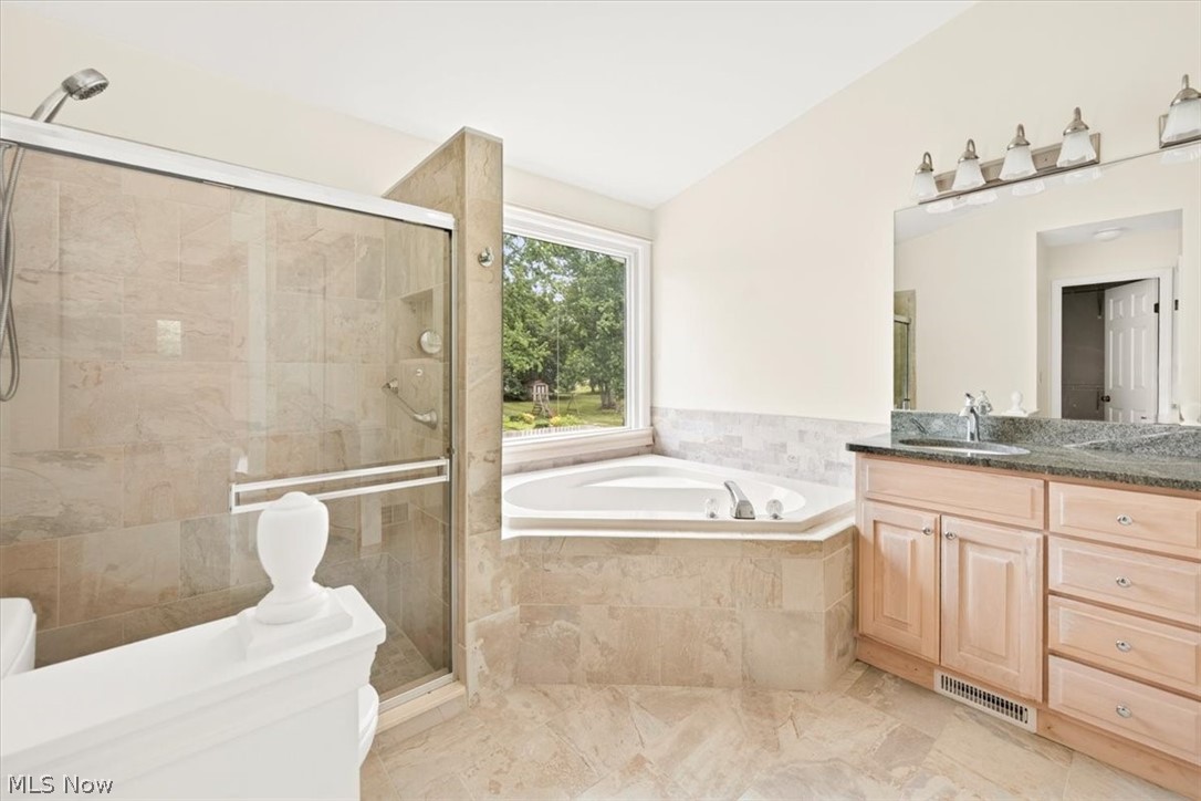 491 Thackeray Trail Property Photo 20
