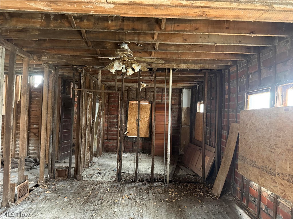 9702 Parkview Avenue Property Photo 11