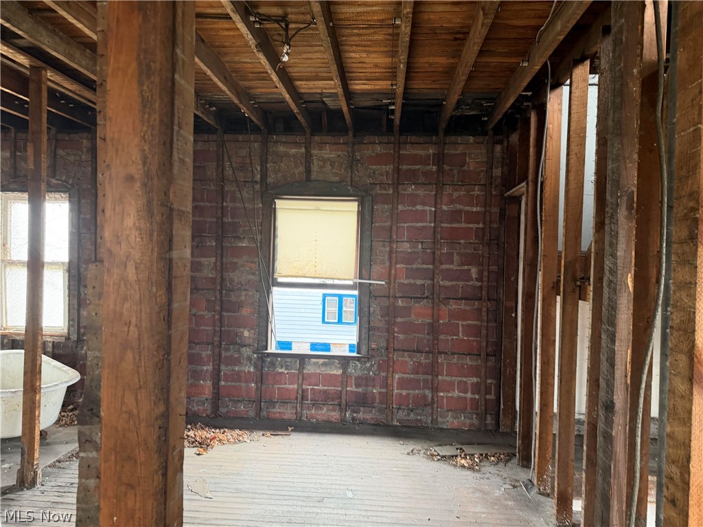 9702 Parkview Avenue Property Photo 19