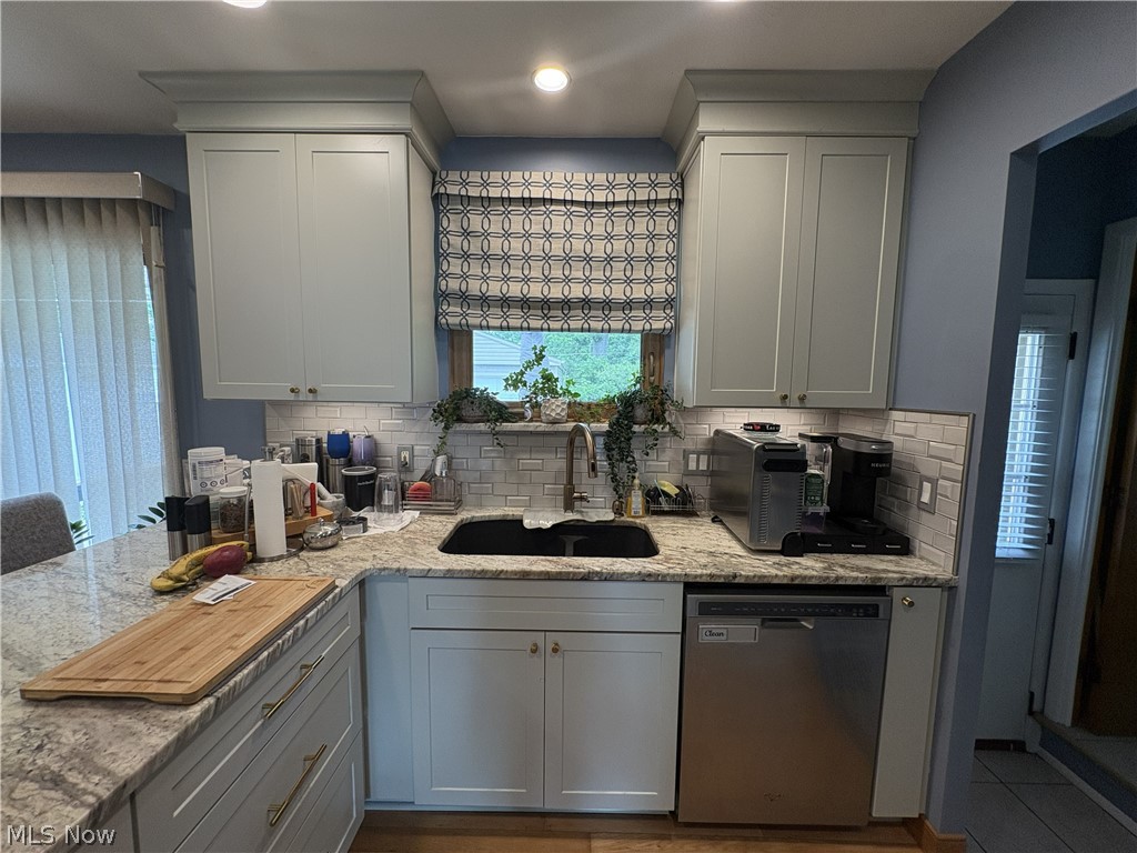 1806 Kennedy Drive Property Photo 4