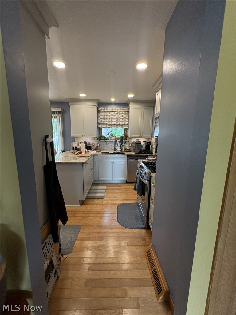 1806 Kennedy Drive Property Photo 8
