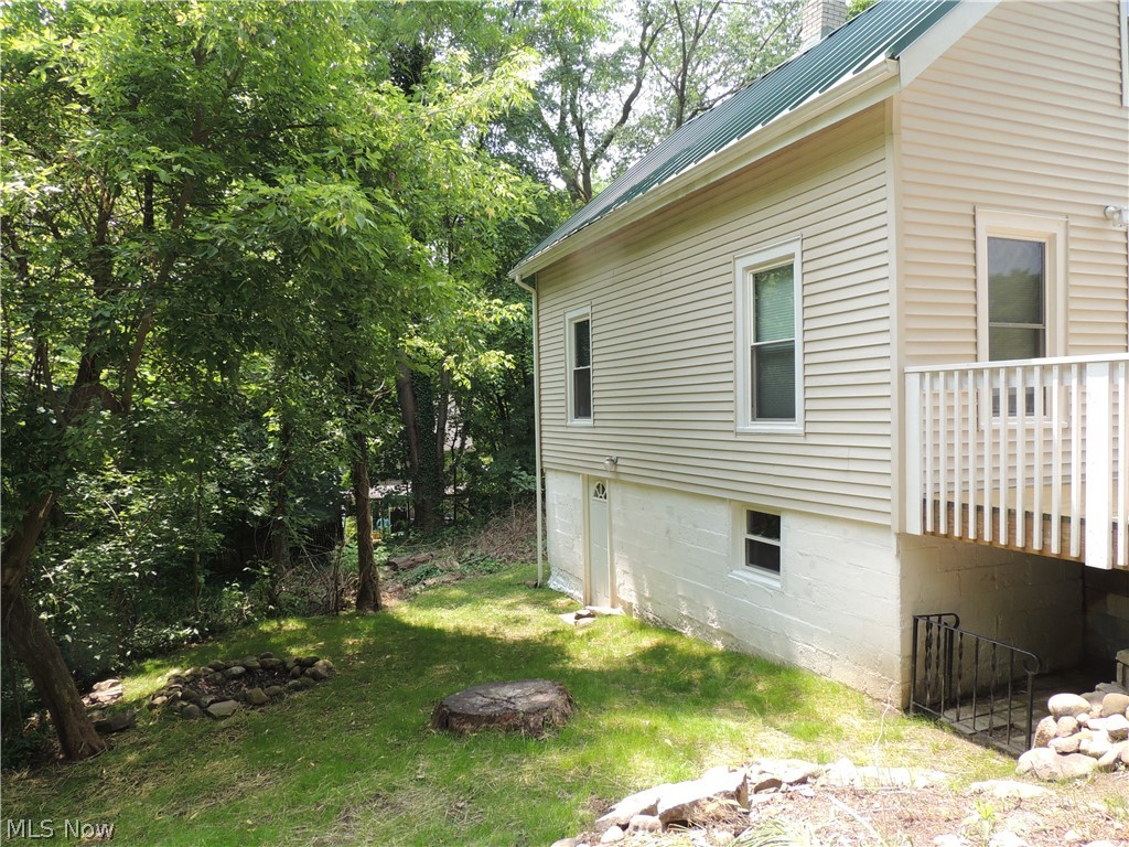 2242 Coffeen Street Property Photo 19