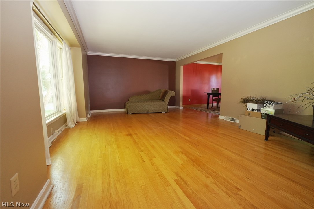 842 Shields Road Property Photo 3