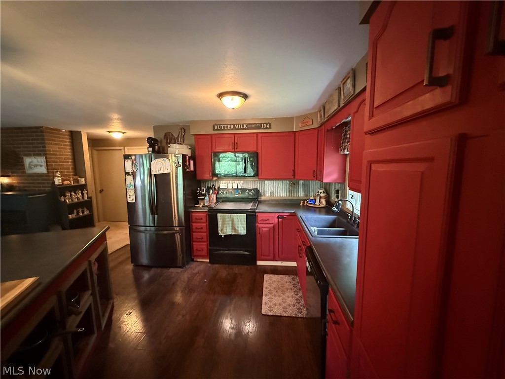 16575 Township Road 287 Property Photo 5